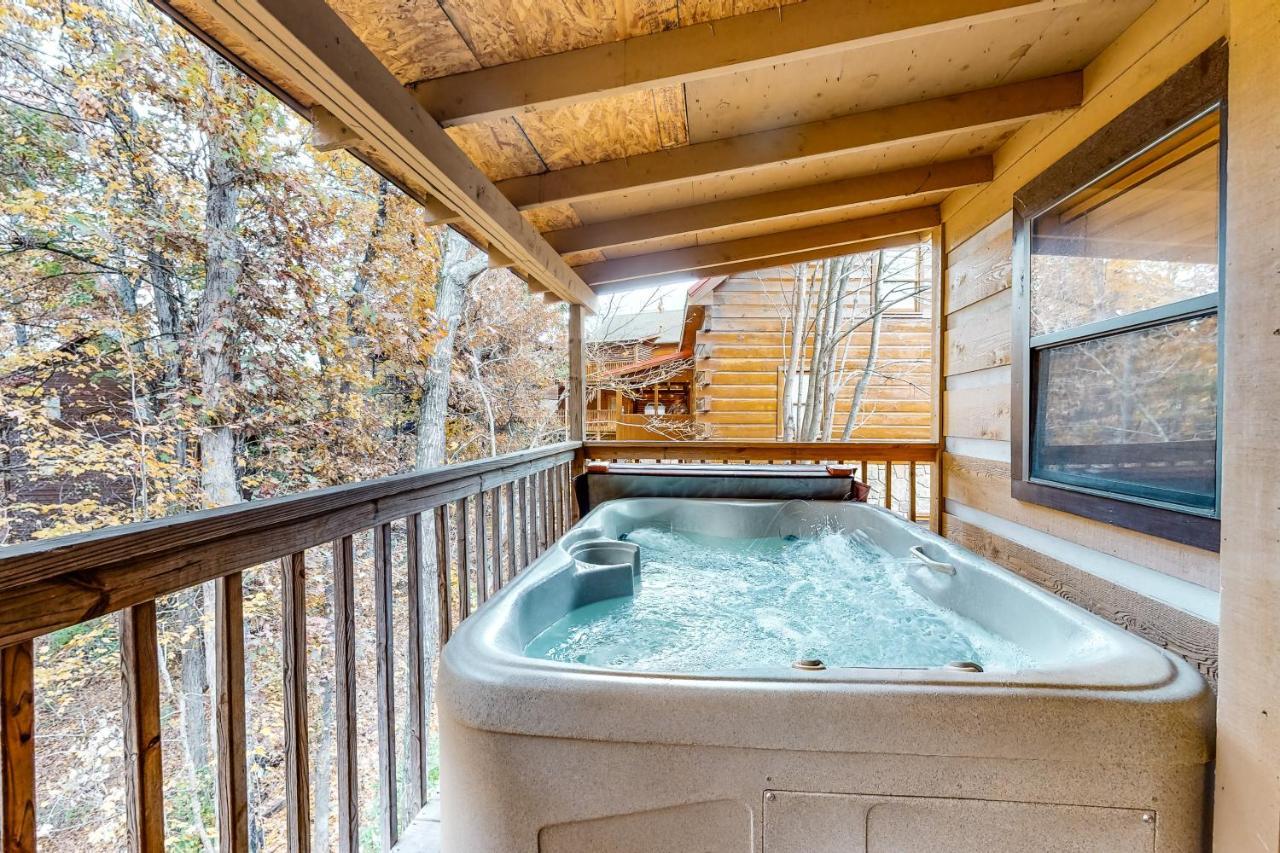 Villa Dances With Wolves Pigeon Forge Esterno foto
