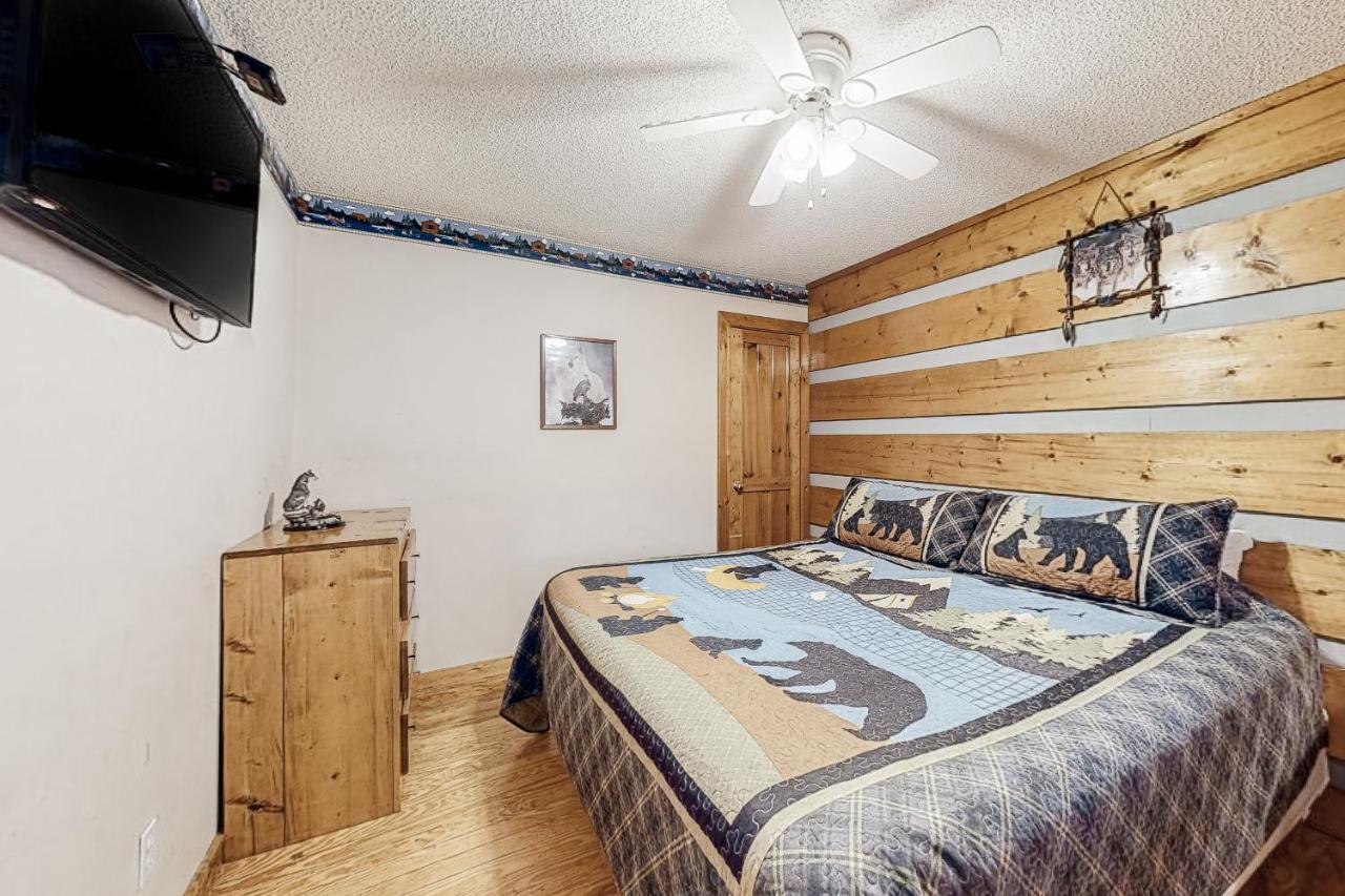 Villa Dances With Wolves Pigeon Forge Esterno foto